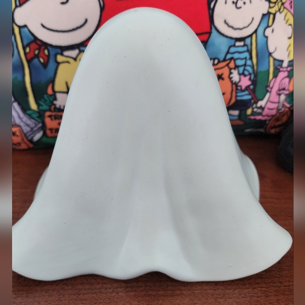 Light Up Ghost - Picture 4 of 5